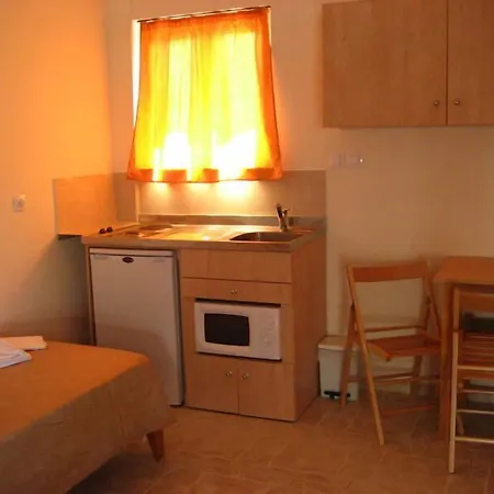 Baladinos Aparthotel Gerani (Chania)